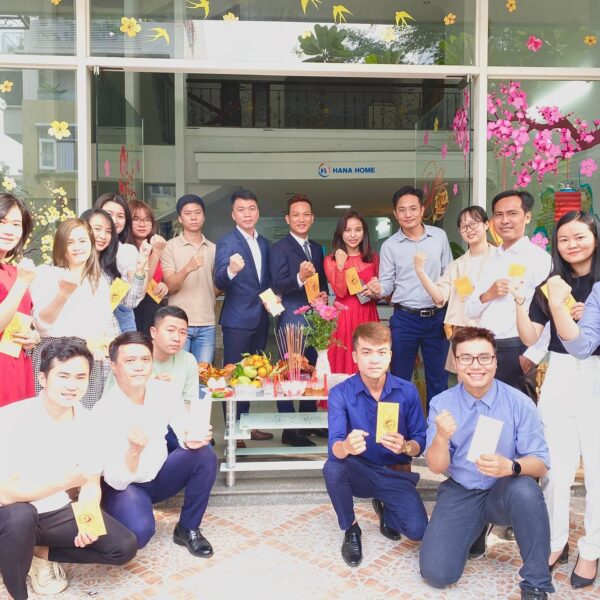 hanahome khai truong nam 2022