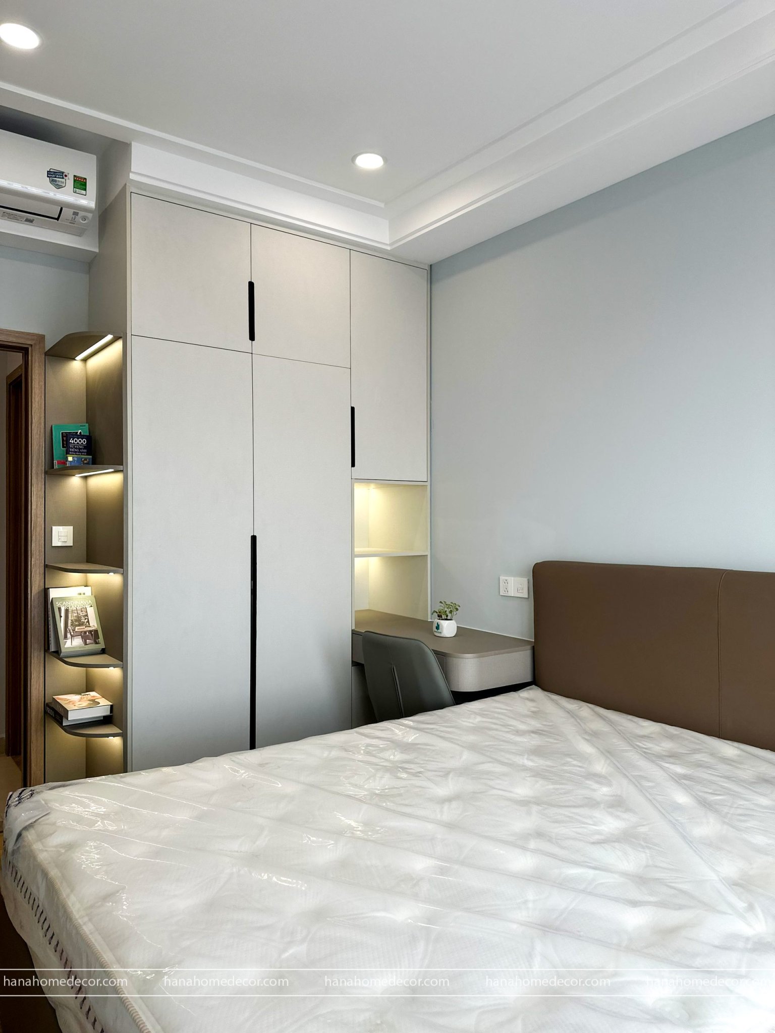 Can ho Urban Hill Phu My Hung B10.04 10